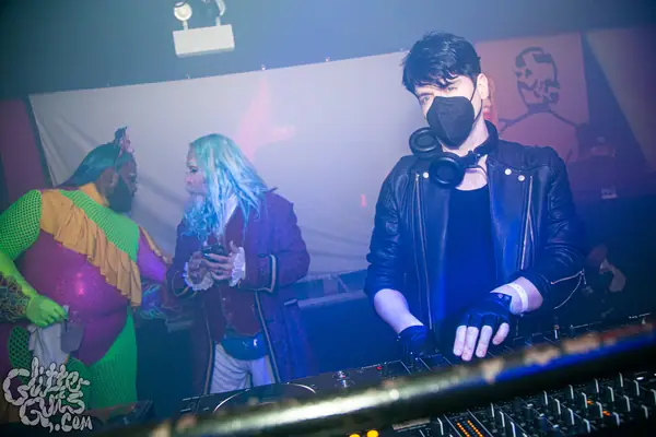 Bowie Ball 2022 at Smartbar, photo 52 by Glitter Guts